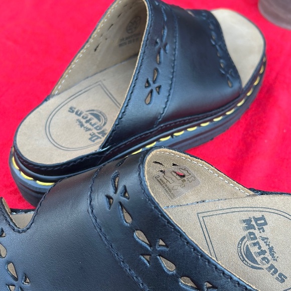 🏴󠁧󠁢󠁥󠁮󠁧󠁿 Dr. Martens MIE Floral Cut Out Platform Slides / Mules UK 8 🌺 - Picture 9 of 17